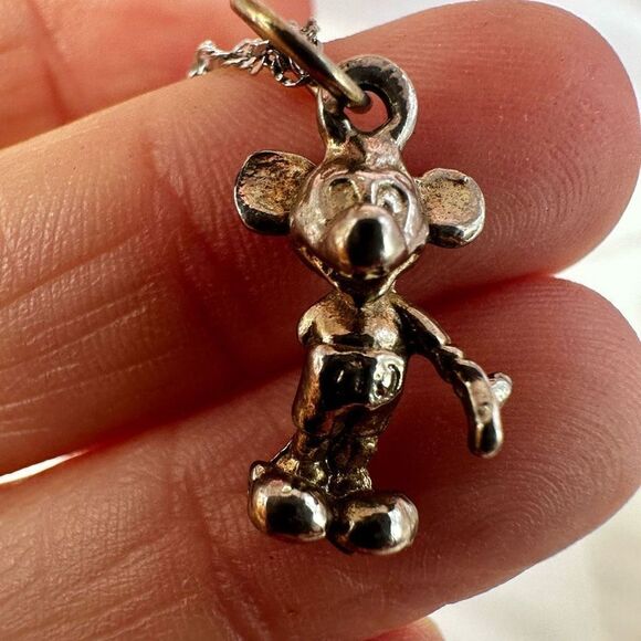 silver tone mickey mouse pendant necklace - Picture 4 of 11